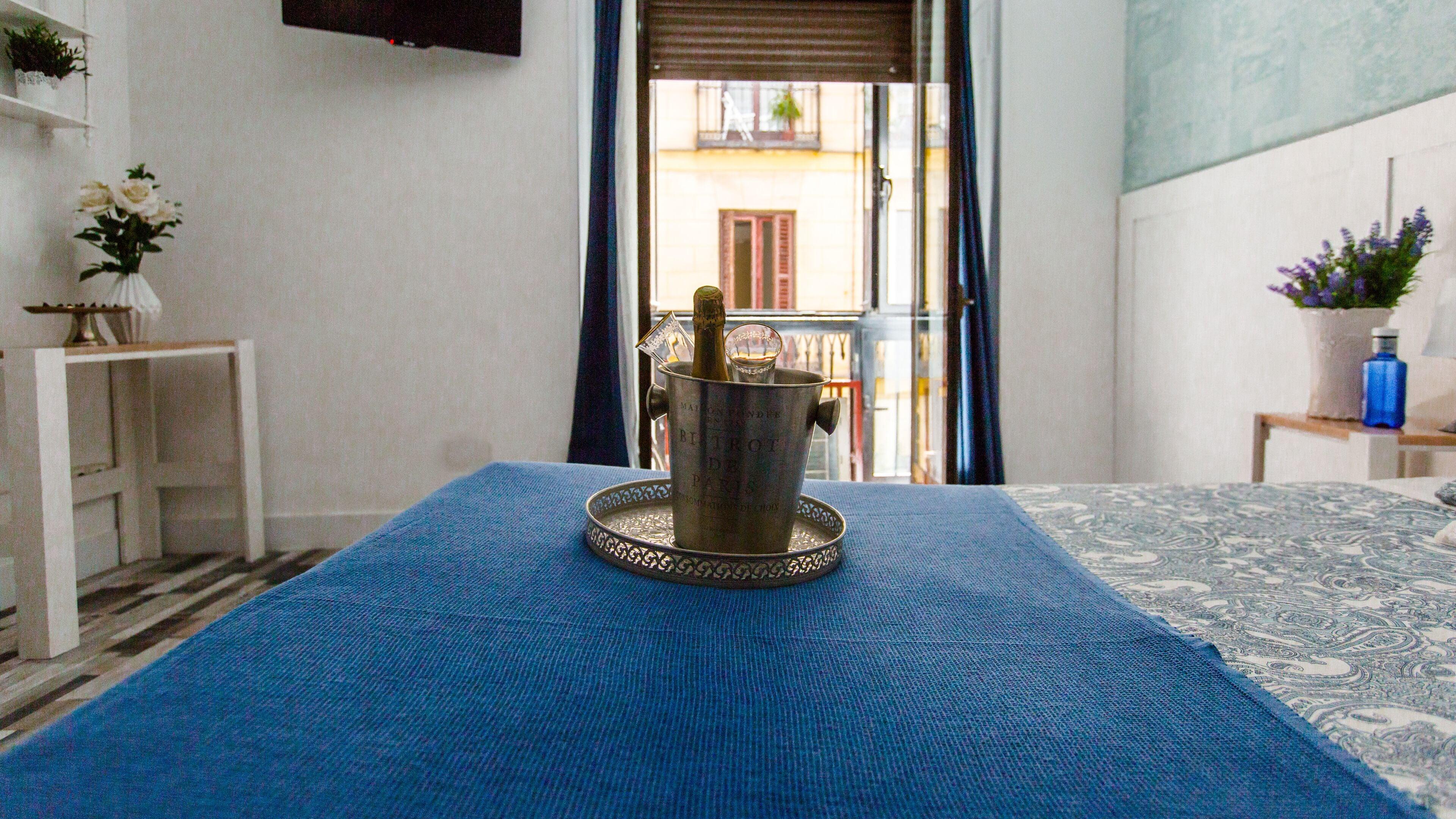 Hostal Adeco - Madrid — Foto 3